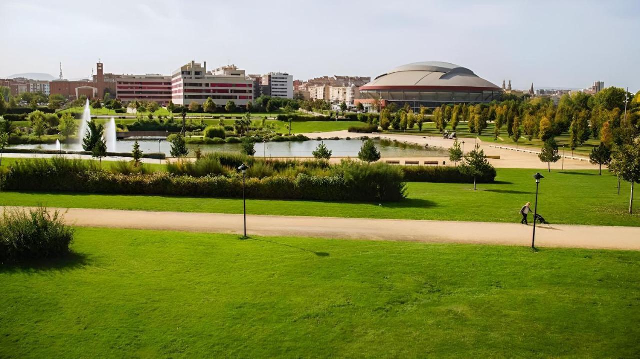 Jardines Del Ebro, 8 Pax, Ideal Grupos Logroño Extérieur photo